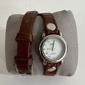 La Mer Womens Wrap Watch